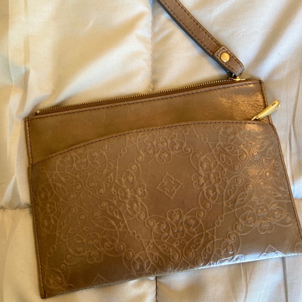HOBO Hobo International clutch wristlet EUC